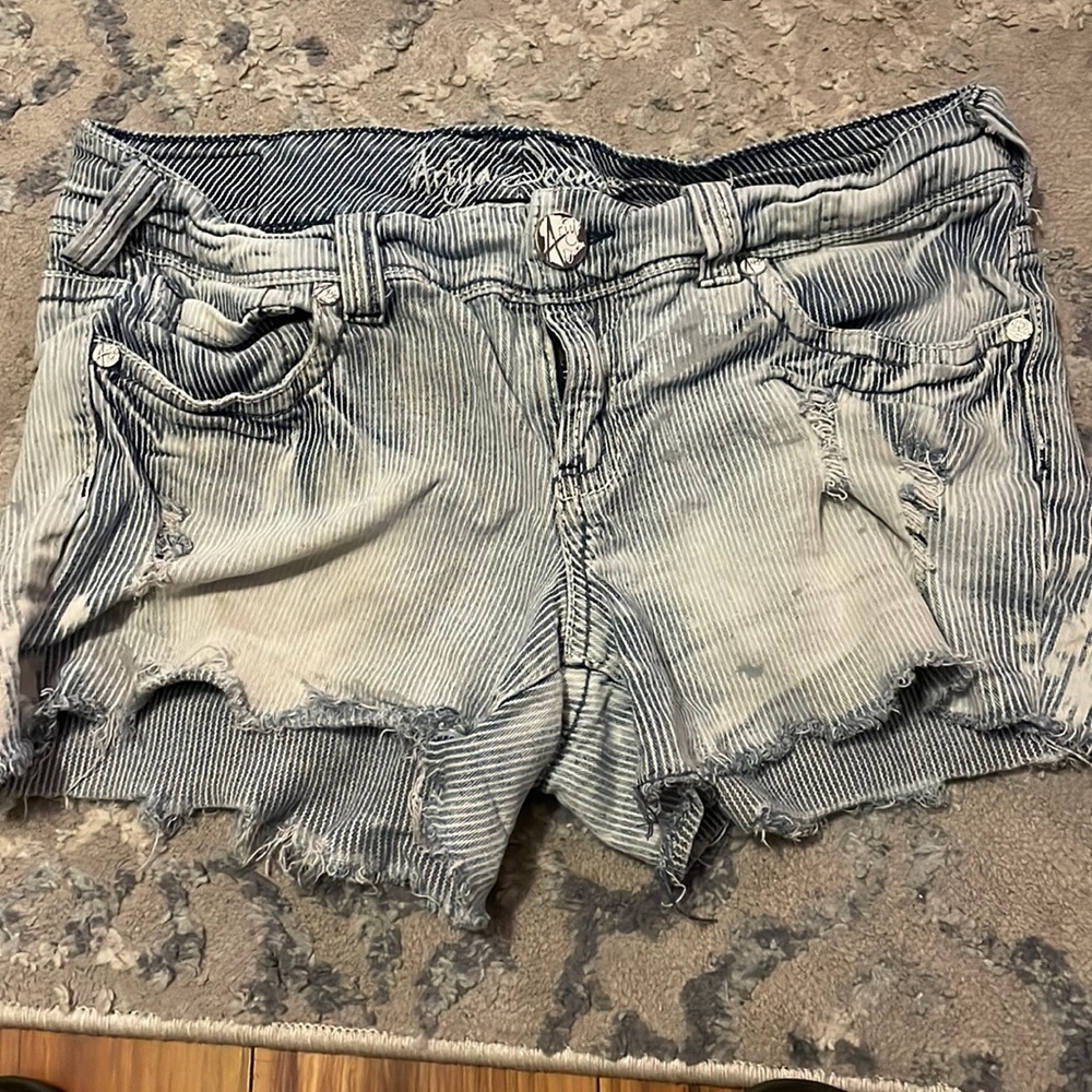 Really cute jean shorts